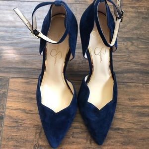 Jessica Simpson navy heels